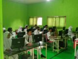 Lab Komputer Berintegrasi